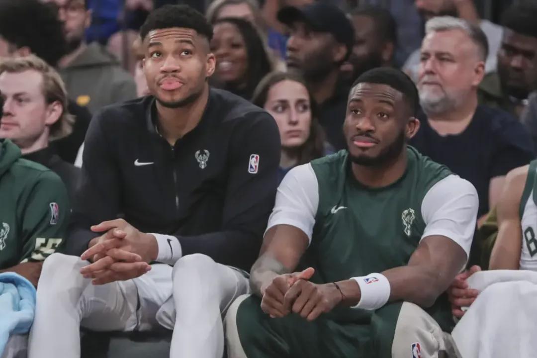 跟腱撕裂！联盟最强关系户！正式签约重返NBA