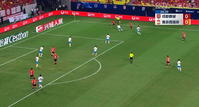 【中超】韦世豪费利佩艾克森各2球 蓉城7比0西海岸