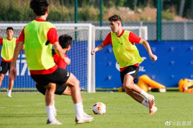 云开体育官网-奥斯卡回归第1练全速入戏 何时复出？战三镇受期待