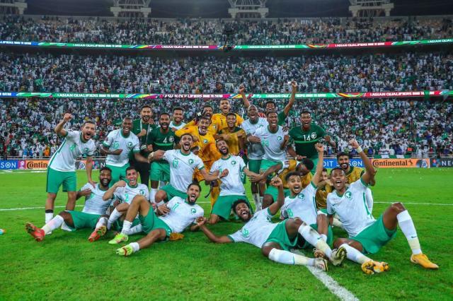 云开体育官网入口-沙特战国足不征召新球员 魔鬼主场继续保持不败？