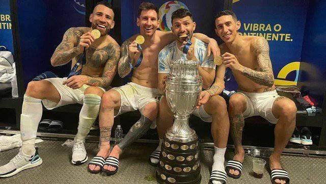 云开体育官网-【夜读】皮克同意大幅降薪，巴萨就只会拿功勋下手？！