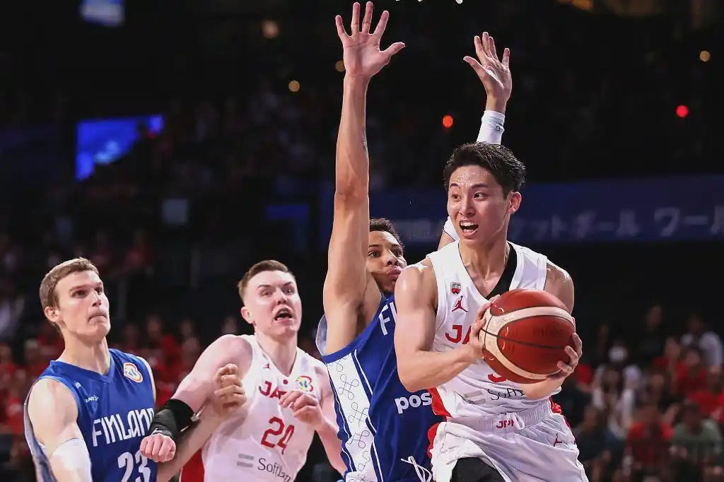 云开体育官网-媒体人又拿内线当优势！忘记怎么被韩国投爆了？郭士强能长记性吗