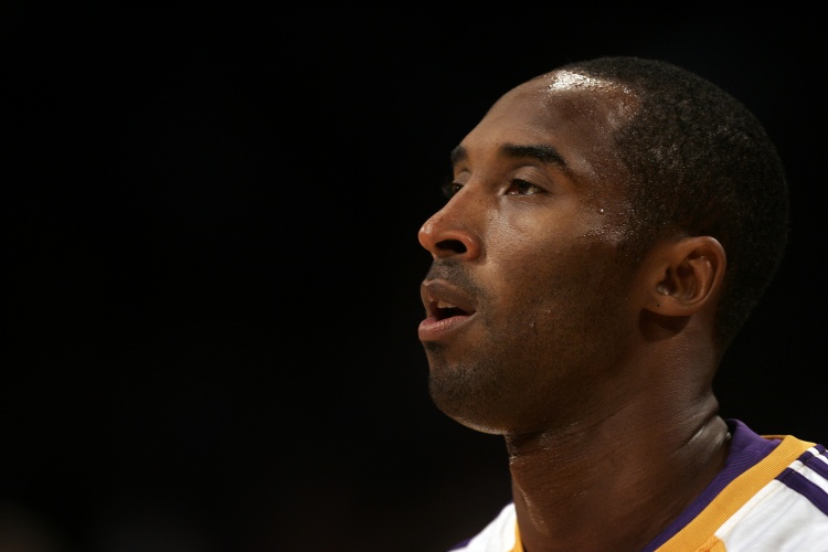 云开体育-麦坎茨：单场拿高分有一套公式 如果科比愿意他单场能拿130分